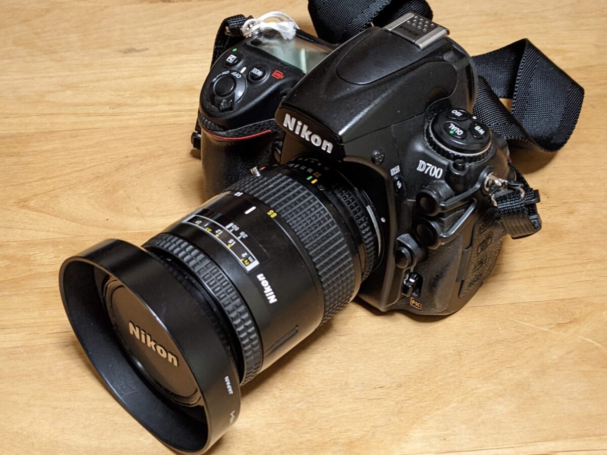 Nikon D700本体+24-85mmf3.5-4.5レンズ www.sudouestprimeurs.fr